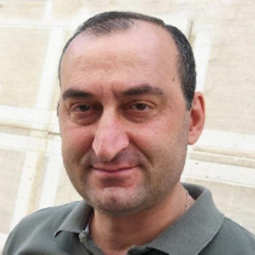 Արման Եղիազարյան